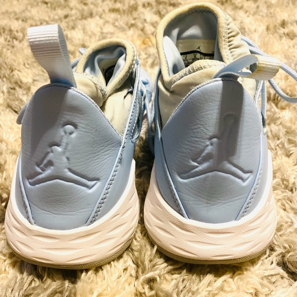 115-Nike Jordan Formula 23 Men’s Size 9 Ice Blue Wolf Grey 881465 - 406 - Picture 6 of 11